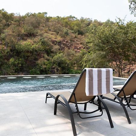 Mologa River Lodge Rust de Winter Dış mekan fotoğraf