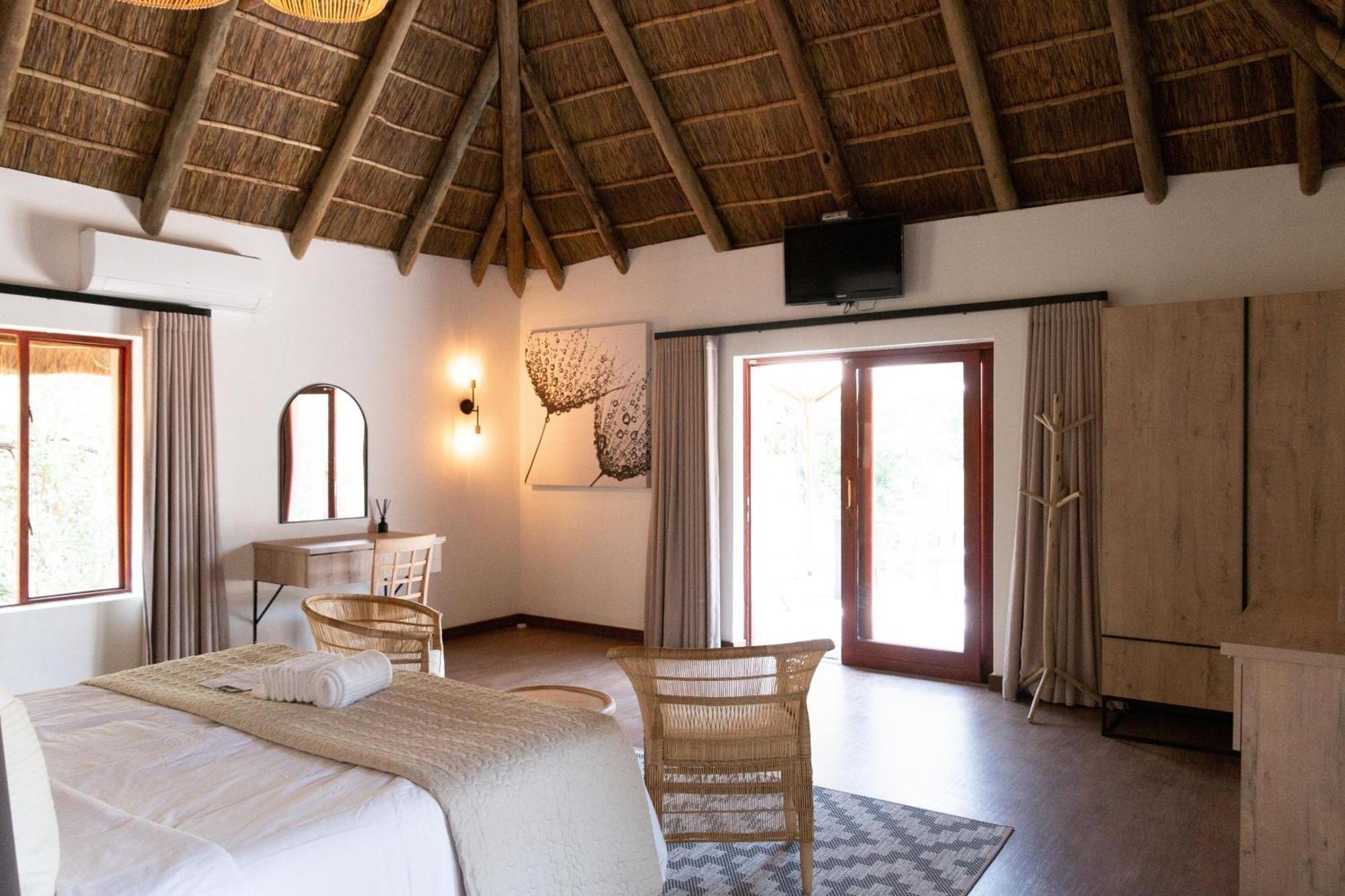 Mologa River Lodge Rust de Winter Dış mekan fotoğraf